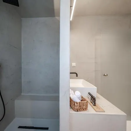 Caldera's Elements Apartment